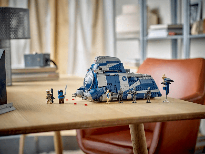 LEGO® Star Wars™ A szeparatisták MTT™ csapatszállítója a feluciai csatában (75435)