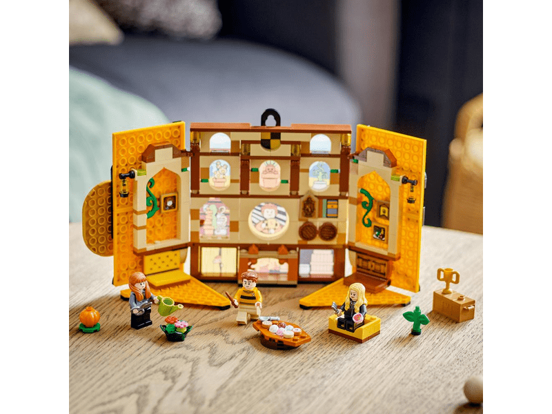 LEGO® Harry Potter™ A Hugrabug ház címere (76412)