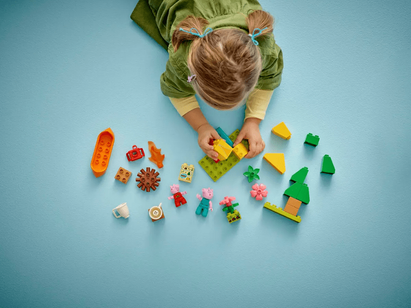 LEGO® DUPLO® Kampiranje s Peppom Pig (10452)