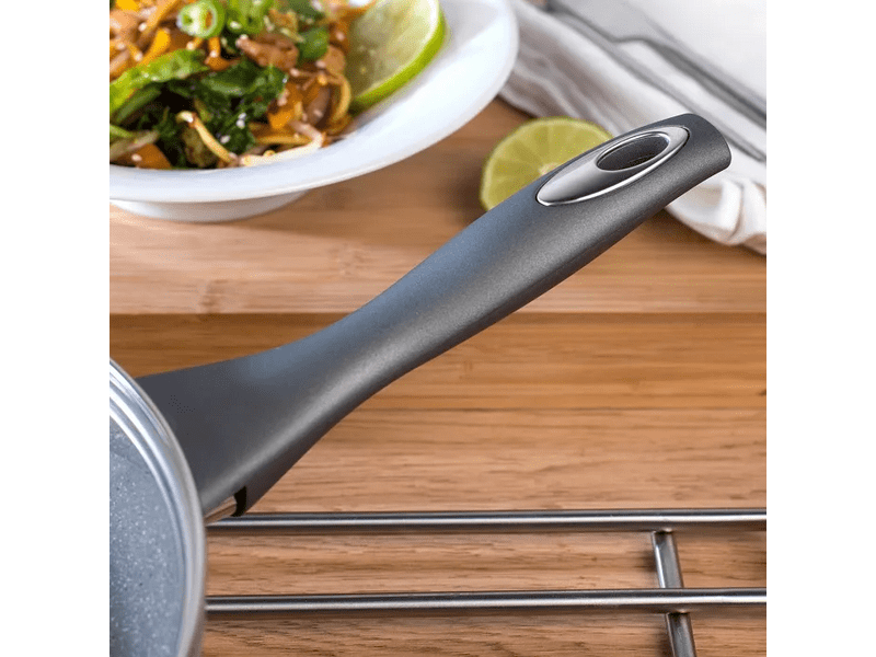 Salter Marblestone kovácsolt alumínium wok serpenyő, 28 cm