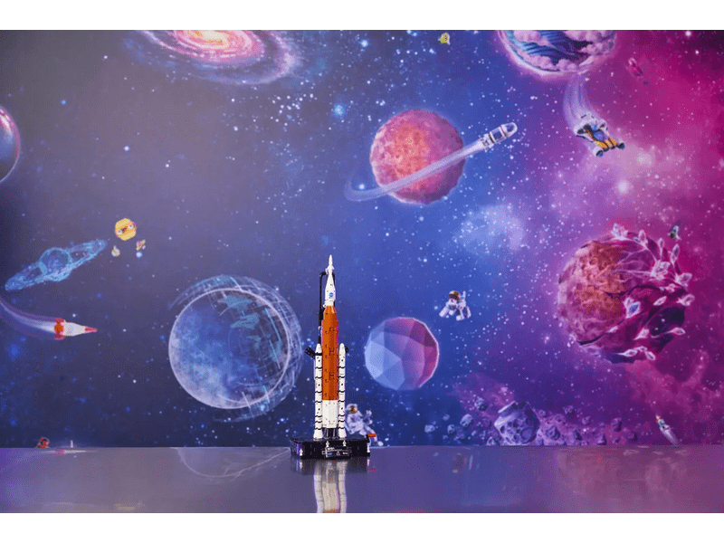 LEGO® Technic NASA Artemis rakétakilövő rendszer (42221)