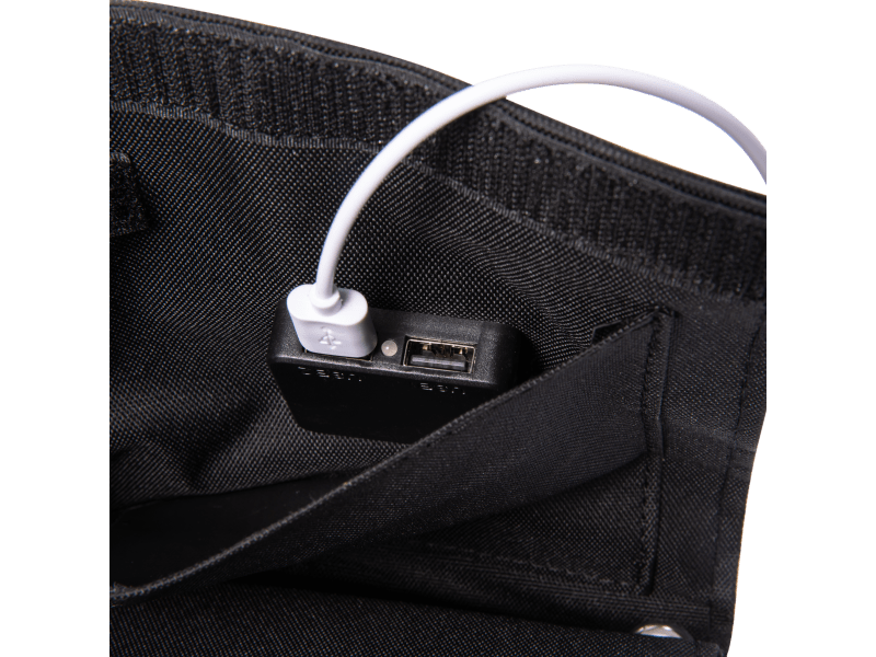 Technaxx TX-207 6V Napelemes Töltőtok, 21W