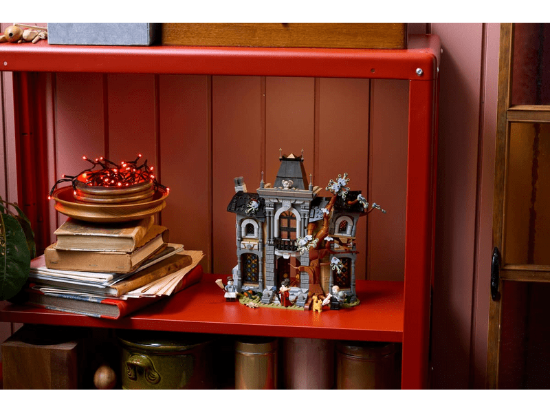 LEGO® Icons Polgármesteri rezidencia (11383)