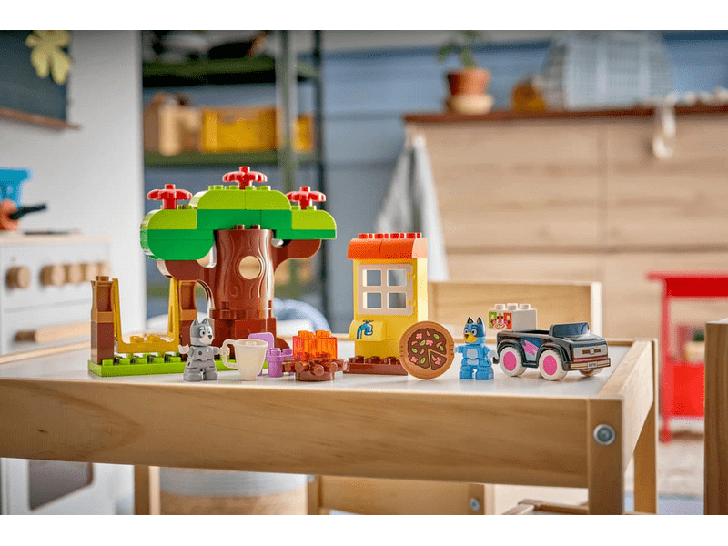 LEGO® DUPLO® Bluey Pizzáslányok: Gombóc és Bluey (10469)