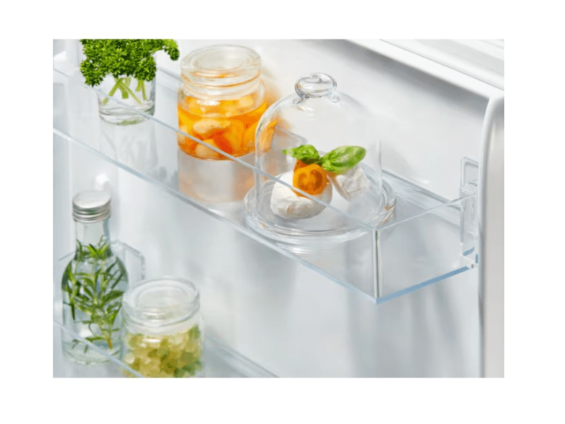 Electrolux ENA7NE18S Beépíthető kombinált hűtőszekrény