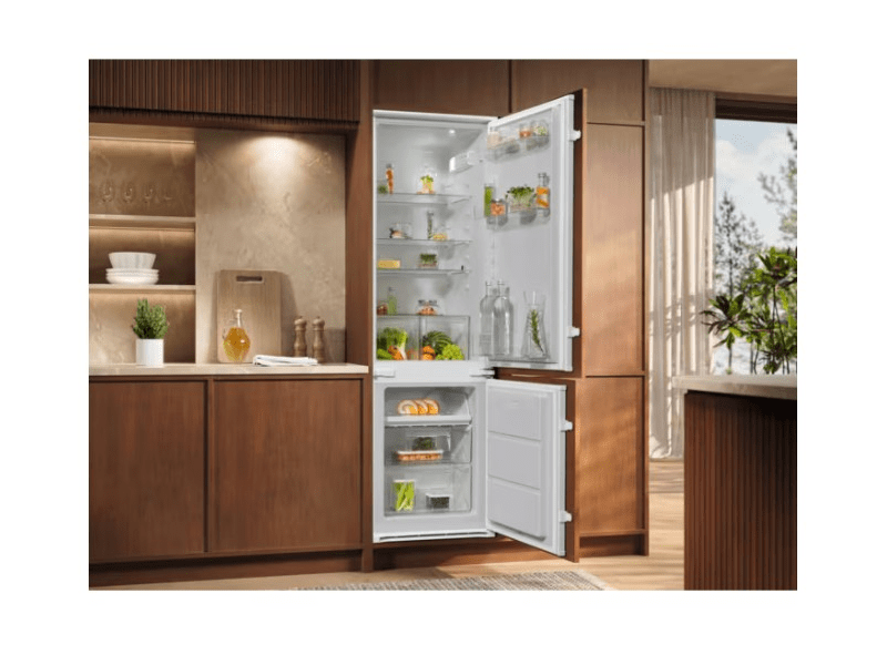 Electrolux ENA6LE18S Beépíthető kombinált hűtőszekrény