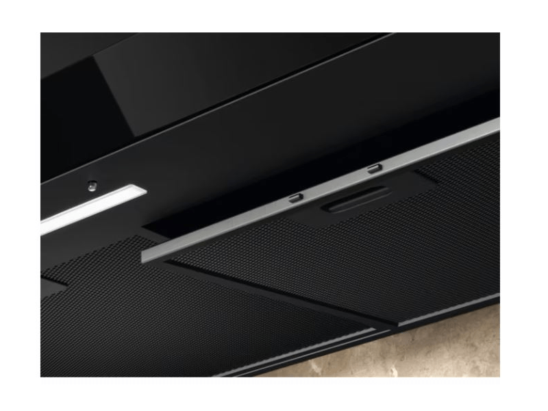 Electrolux LFT816K Breeze 700 Kürtős páraelszívó