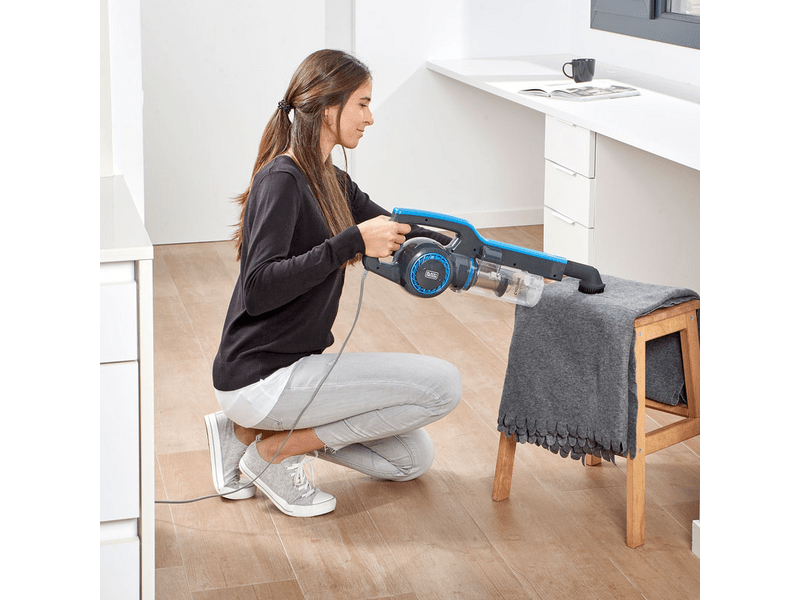 BLACK + DECKER BXVMS600E Kéziporszívó