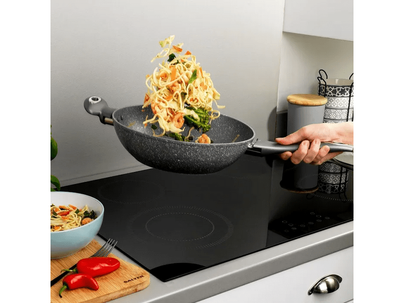 Salter Marblestone kovácsolt alumínium wok serpenyő, 28 cm