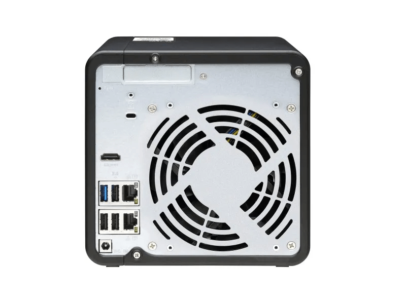 NAS,4fiók,4GB RAM,2x2.5GbE,2xUSB3.2