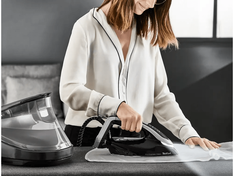 Tefal GV9821E0 Pro Express Vision Gőzállomás