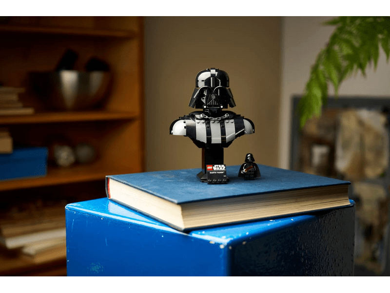 LEGO® Star Wars™ Darth Vader™ mellszobor (75439)