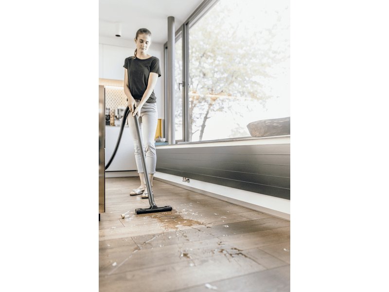 Karcher WD 2 Plus V-12/4/18/C nedves-száraz porszívó
