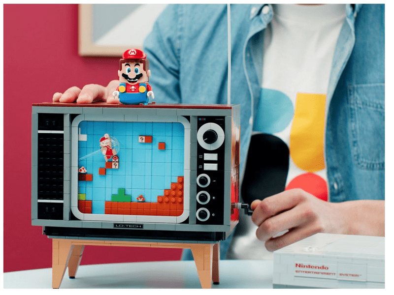 LEGO® Super Mario Nintendo Entertainment System™ (71374)