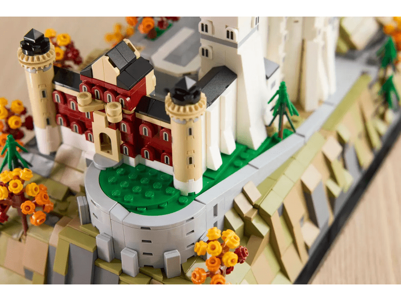 LEGO® Architecture Dvorac Neuschwanstein (21063)
