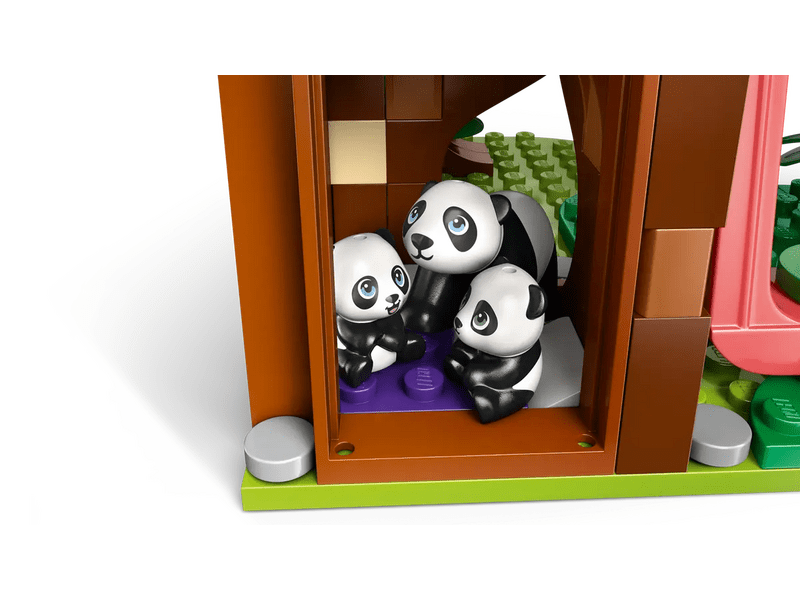 LEGO® Friends Pandamenedékhely (42648)
