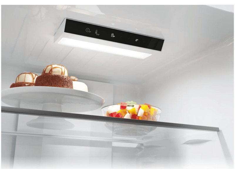 Candy CNCQ2T518EB Hladnjak s donjim zamrzivačem