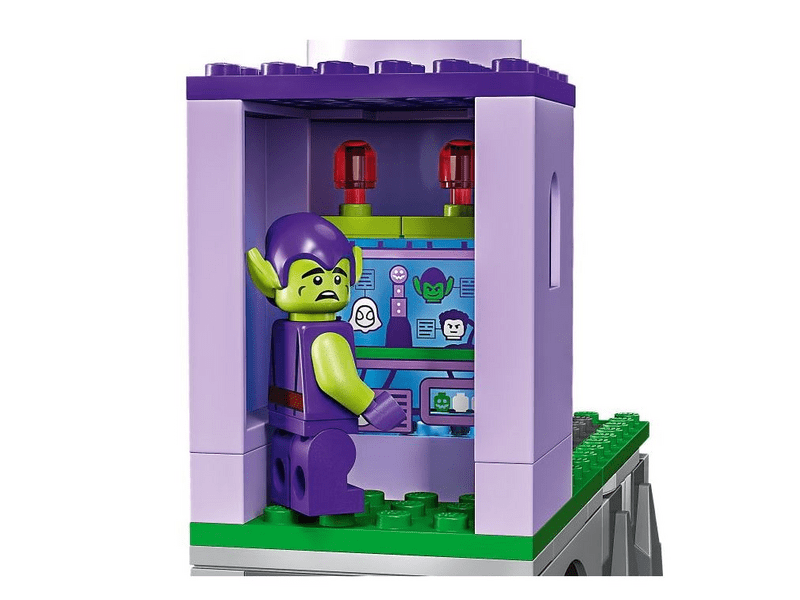 LEGO® Spidey Pókcsapat a Zöld Manó világítótornyánál (10790)
