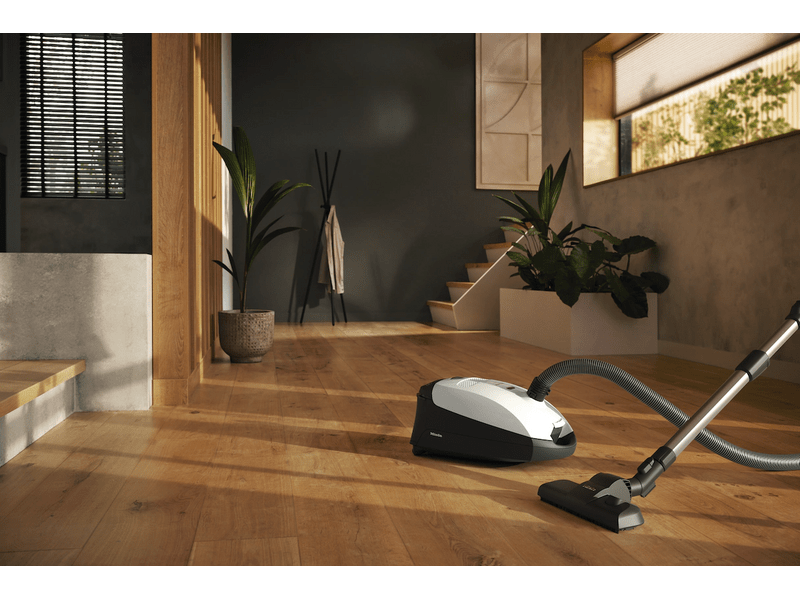 Miele Classic C1 Flex SBAF5 Porzsákos porszívó, lótuszfehér