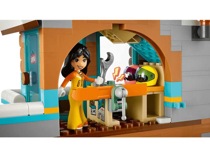 LEGO® Friends Ünnepi sípálya és kávézó (41756)
