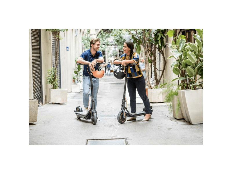 Segway Ninebot KickScooter F65I Elektromos roller