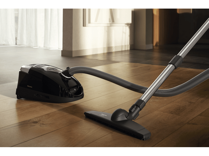 Miele Compact C2 Parquet XL SDRF5 Porzsákos porszívó, obszidiánfekete