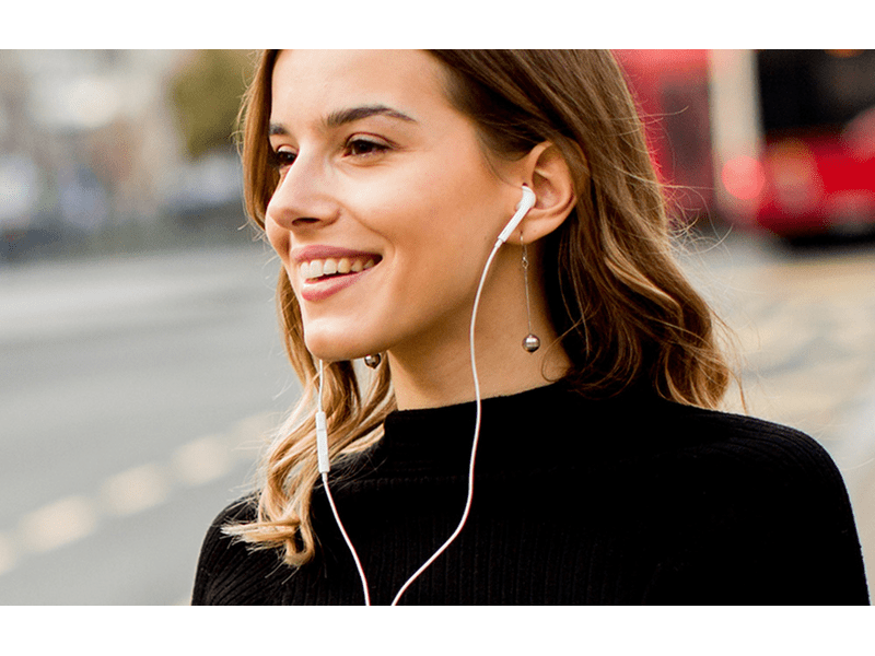 Edifier P180 USB-C Vezetékes fülhallgató, fehér