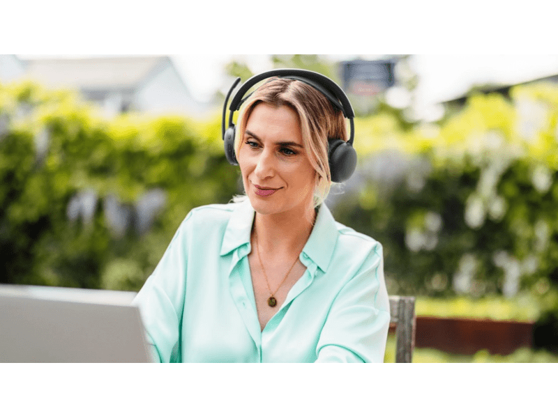 Logitech Zone Wireless 2 ES Fejhallgató, grafitszürke