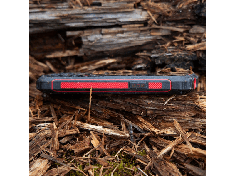 EVOLVEO StrongPhone Z4 strapabíró mobiltelefon, fekete/piros