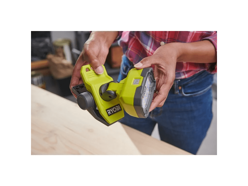 Ryobi 4V USB Lithium csíptethetős lámpa