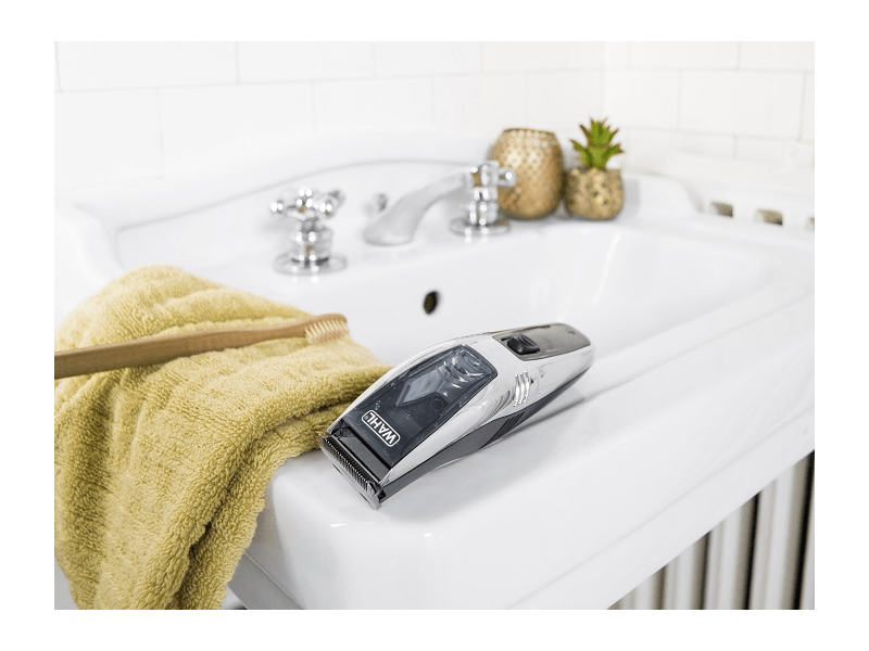 Wahl 9870-016 Vacuum MultiGroom Trimmer