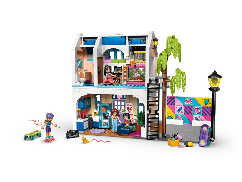 LEGO® Friends Liann családi háza (42687)