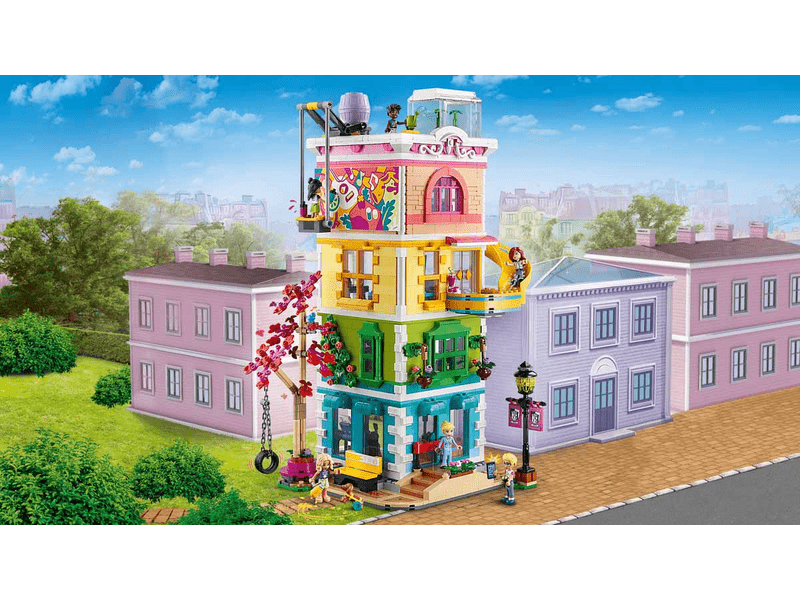 LEGO® Friends Centar zajednice Heartlake City (41748)