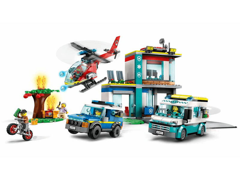 LEGO® City Mentő járművek központja (60371)