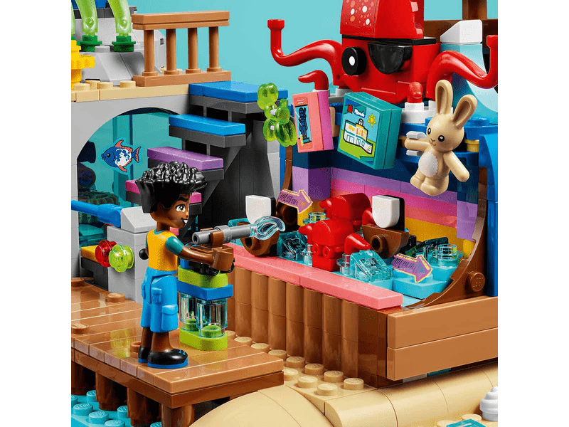 LEGO® Friends Tengerparti vidámpark (41737)