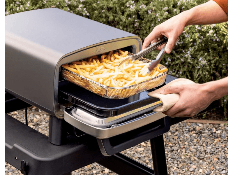 Ninja MO201EU Artisan kültéri elektromos pizzasütő és airfryer