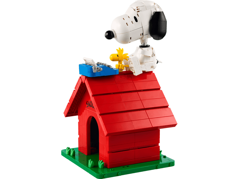 LEGO® Ideas Peanuts: Snoopy kutyaháza (21368)
