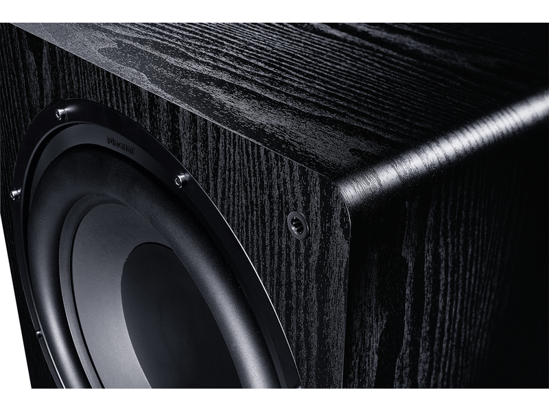 Magnat Alpha RS 12 Aktív mélysugárzó basszreflex nyílással