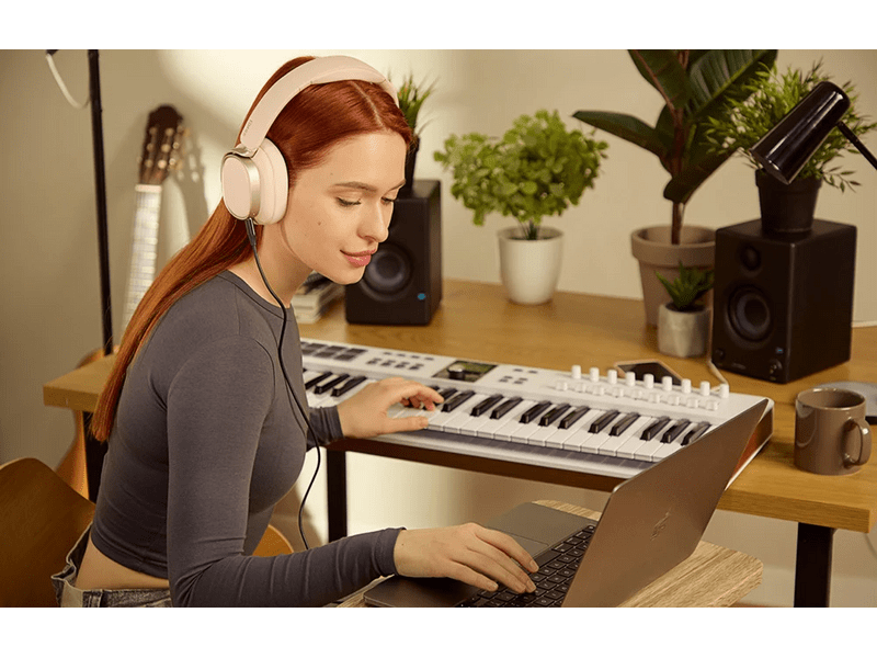 Edifier ES850NB ANC vezeték nélküli fejhallgató, rózsaszín