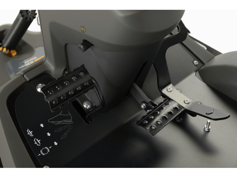 Stiga Park 500 frontkaszás fűnyíró traktor (2F6120545/ST2)