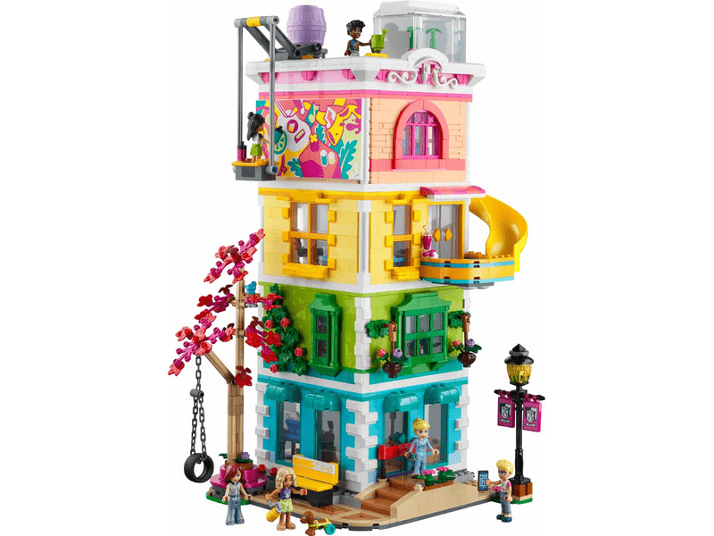 LEGO® Friends Centar zajednice Heartlake City (41748)