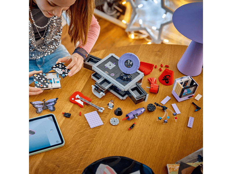 LEGO® Editions Olivia Rodrigo titkos tárolója (43030)